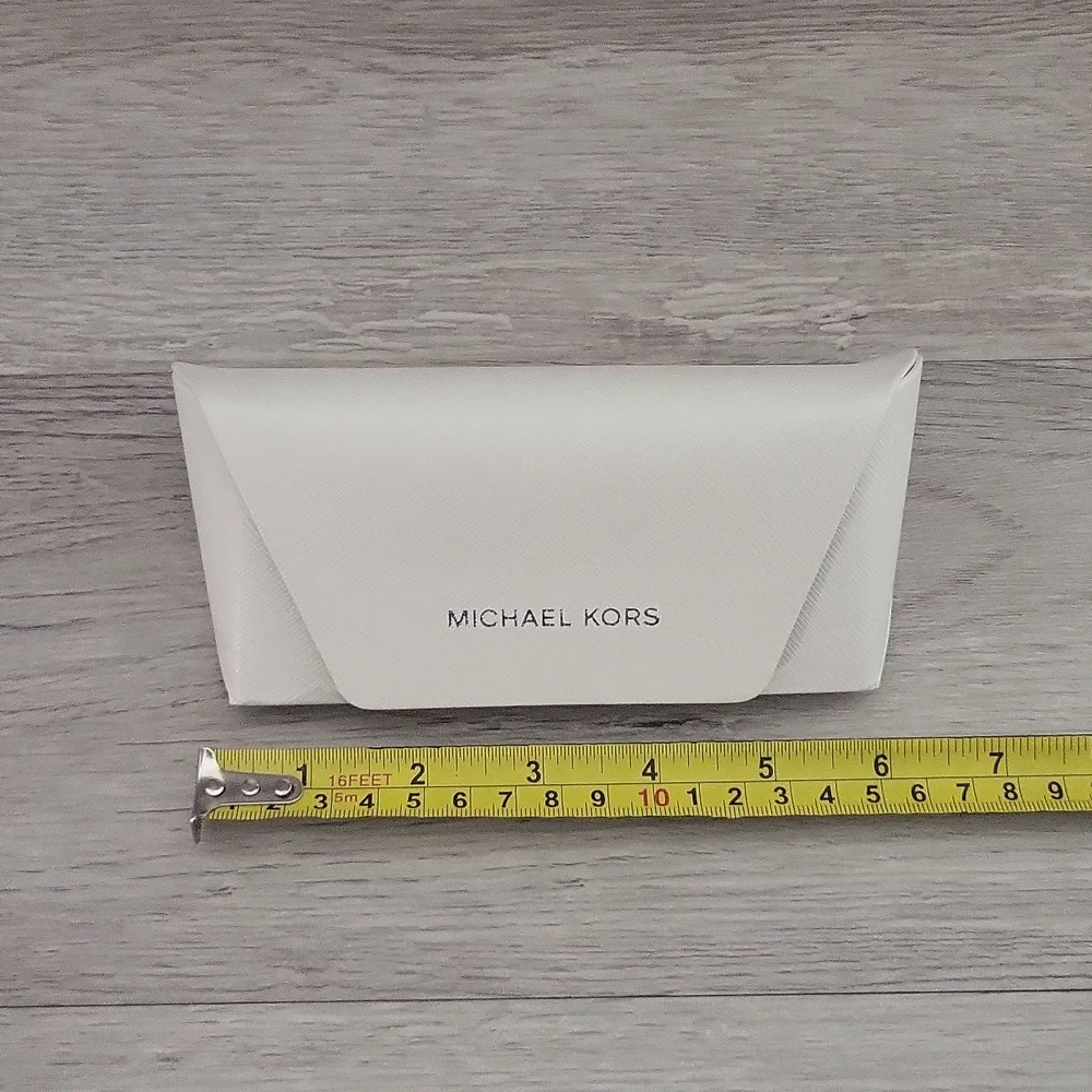 Michael Kors White Hard Shell Eyeglass Case Designer‎ Sunglasses Protector